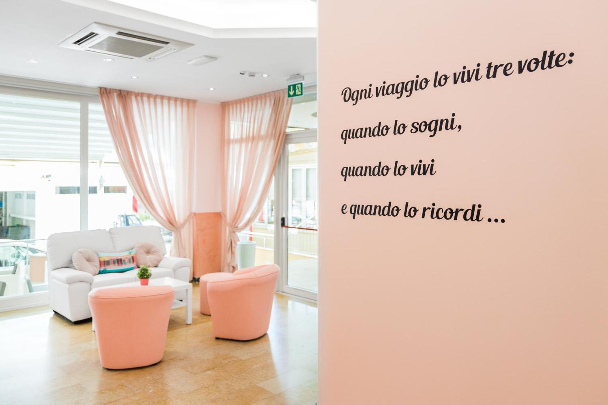 Viva Beach Hotel Rimini Exterior foto